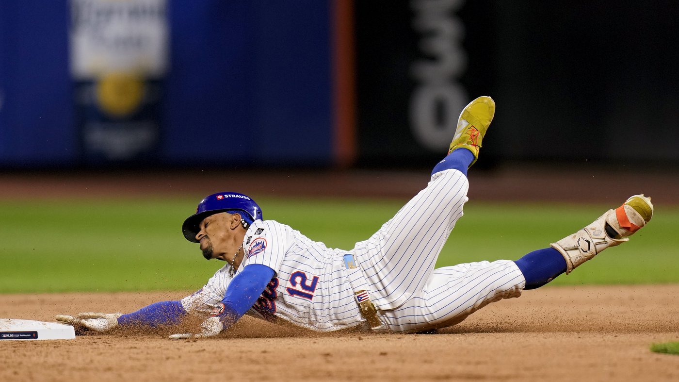Lindor relishes his 1st home game in a month as Mets trounce Phillies for 2-1 lead in NLDS | iNFOnews.ca Lindor relishes his 1st home game in a month as Mets trounce Phillies for 2-1 lead in NLDS | iNFOnews.ca