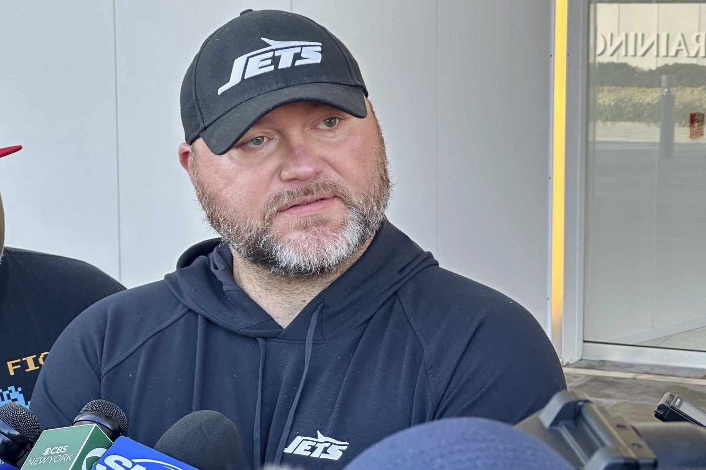 Jets' Super Bowl dreams with Rodgers have fizzled into a tumultuous mess with lots of uncertainty | iNFOnews.ca