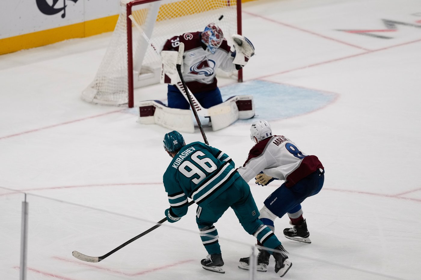 Kurashev scores 1:48 into OT, Sharks beat Avalanche 3-2 | iNFOnews.ca Kurashev scores 1:48 into OT, Sharks beat Avalanche 3-2 | iNFOnews.ca