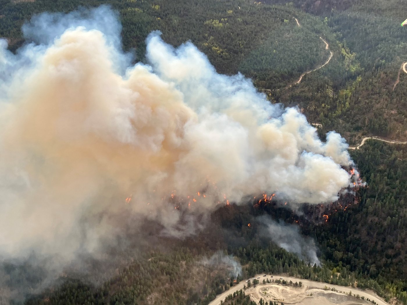 Wildfire evacuation order downgraded for parts of Peachland, B.C. | iNFOnews.ca Wildfire evacuation order downgraded for parts of Peachland, B.C. | iNFOnews.ca
