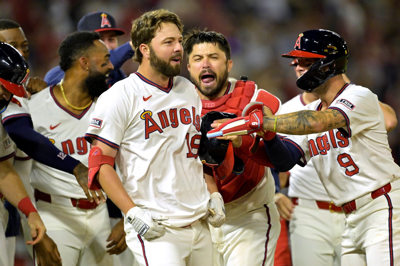 Schanuel walks with bases loaded in 9th to lift Angels over Rangers 6-5 | iNFOnews.ca Schanuel walks with bases loaded in 9th to lift Angels over Rangers 6-5 | iNFOnews.ca