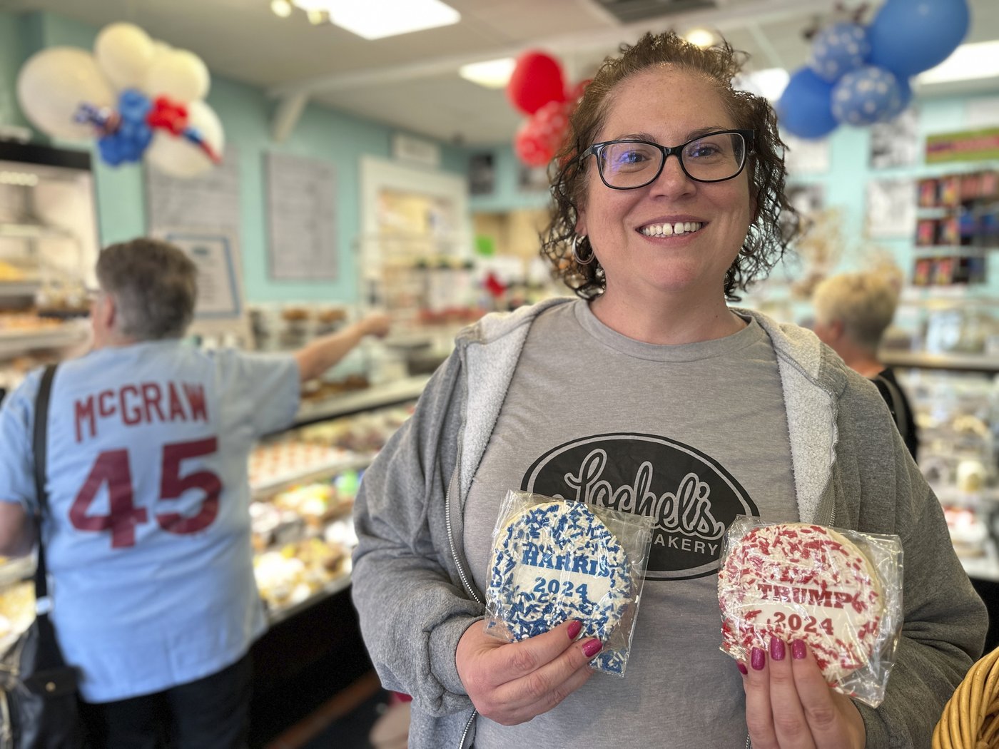 A Pennsylvania bakery known for its election cookie poll is swamped with orders | iNFOnews.ca A Pennsylvania bakery known for its election cookie poll is swamped with orders | iNFOnews.ca