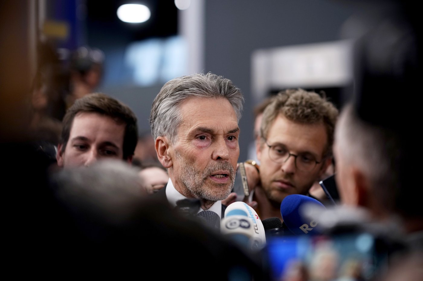 Dutch coalition parties gather in crisis talks after last week's soccer violence | iNFOnews.ca