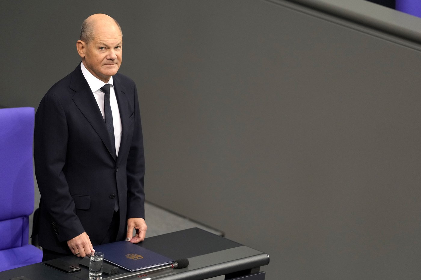 German Chancellor Olaf Scholz says he'll ask for a vote of confidence in December | iNFOnews.ca