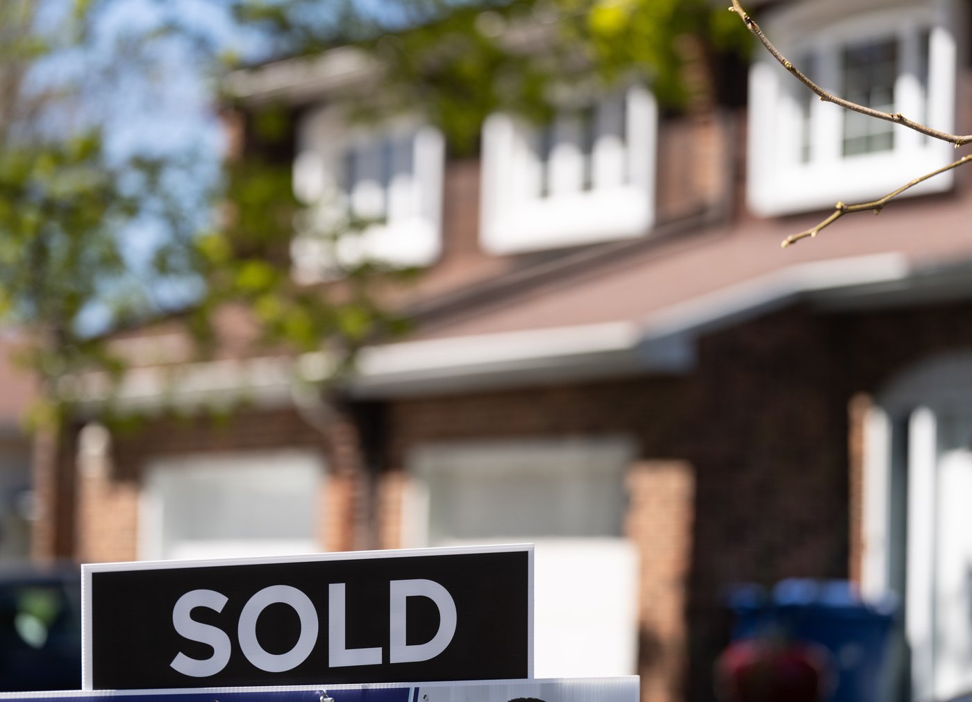 October home sales down from last year, but more activity expected in 2026: CREA | iNFOnews.ca