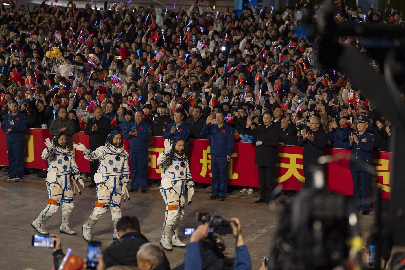 China launches new crew to its space station as it seeks to expand exploration | iNFOnews.ca