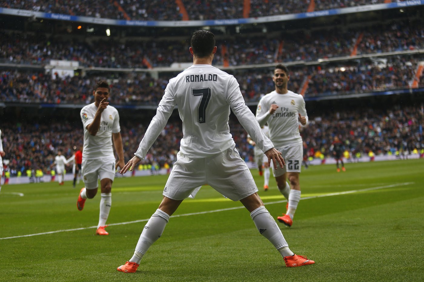 PHOTO COLLECTION: Cristiano Ronaldo Turns 40 | iNFOnews.ca