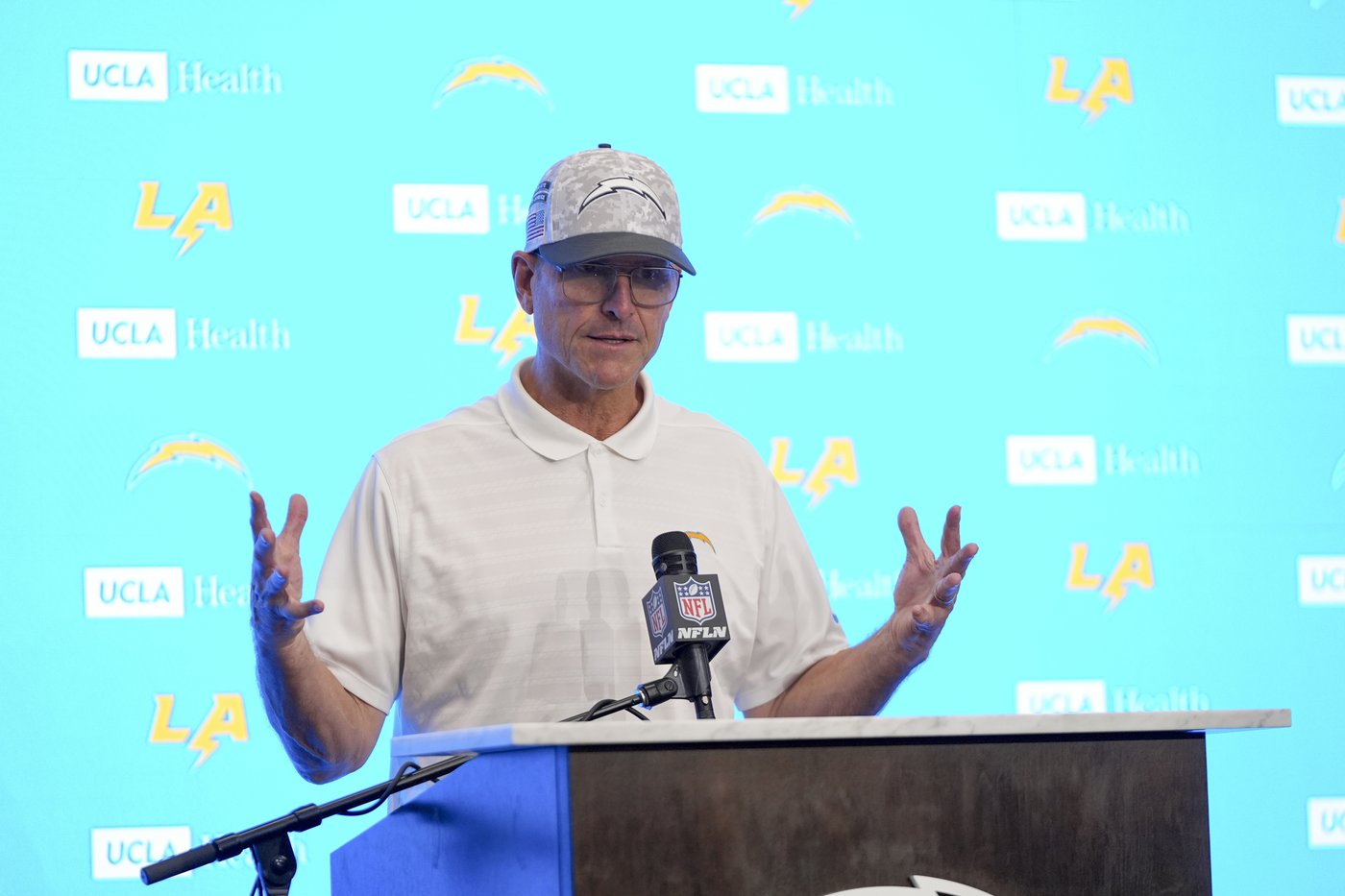 Jim Harbaugh's Chargers start to enter rough waters next week after 3 straight wins | iNFOnews.ca