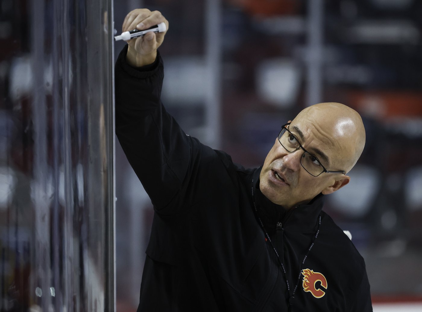 Calgary Flames extend head coach Ryan Huska for two seasons | iNFOnews.ca