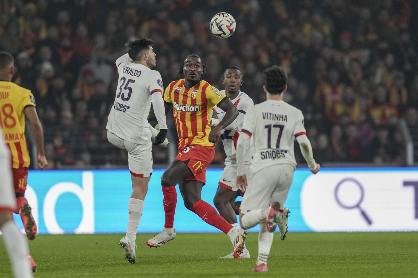 Barcola scores and assists as PSG struggles past Lens with Man City next in crunch match | iNFOnews.ca