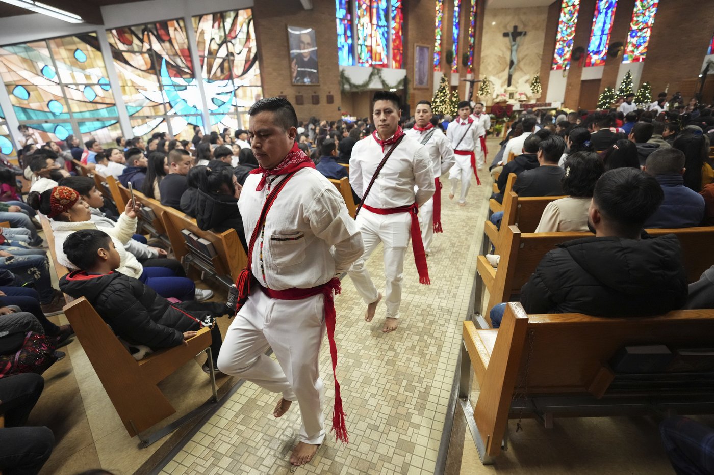In Guatemala and Minnesota, holy feast brings migrant families hope and pride amid crackdown fears | iNFOnews.ca
