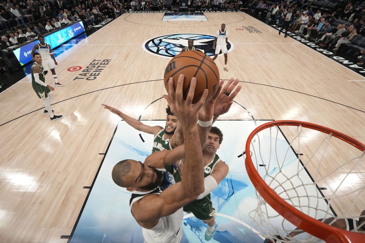 Timberwolves sit Gobert with back spasms and face NBA-best Thunder without 3 starters | iNFOnews.ca Timberwolves sit Gobert with back spasms and face NBA-best Thunder without 3 starters | iNFOnews.ca