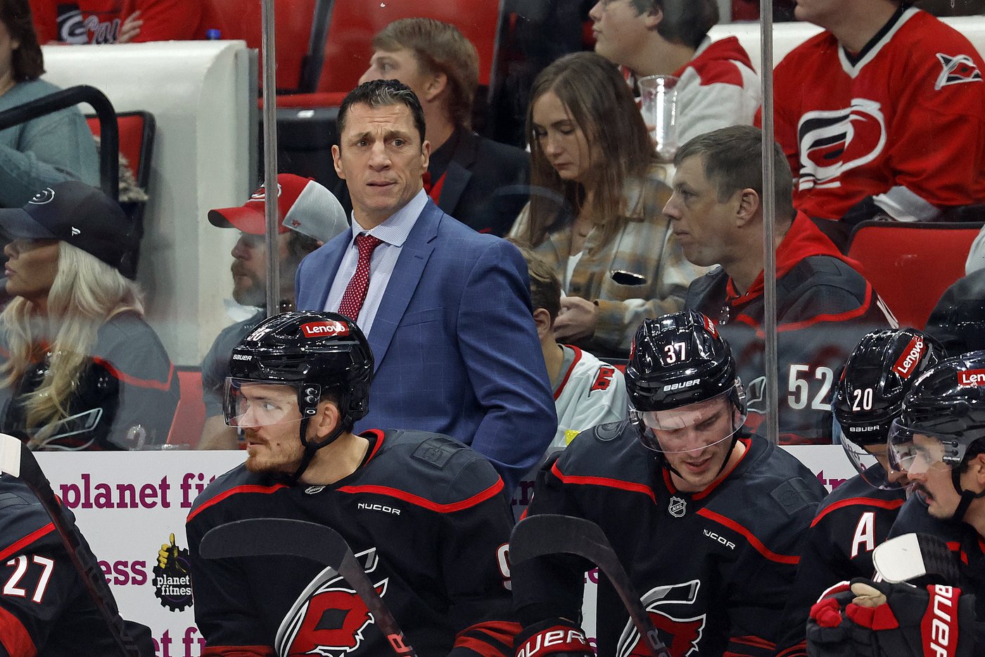 Pinto, Ullmark lead Senators to 3-0 road win over Hurricanes | iNFOnews.ca Pinto, Ullmark lead Senators to 3-0 road win over Hurricanes | iNFOnews.ca