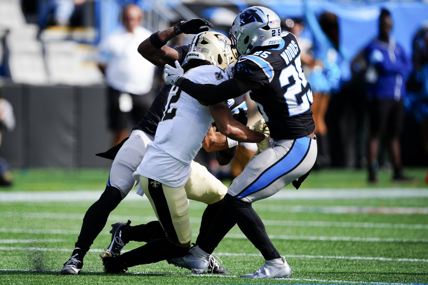 Saints WR Chris Olave discharged from hospital after concussion, to return to New Orleans with team | iNFOnews.ca Saints WR Chris Olave discharged from hospital after concussion, to return to New Orleans with team | iNFOnews.ca