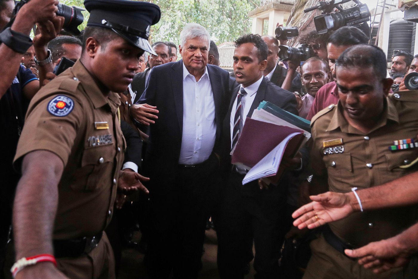 Former Sri Lankan President Wickremesinghe arrested on allegations of misusing state funds | iNFOnews.ca