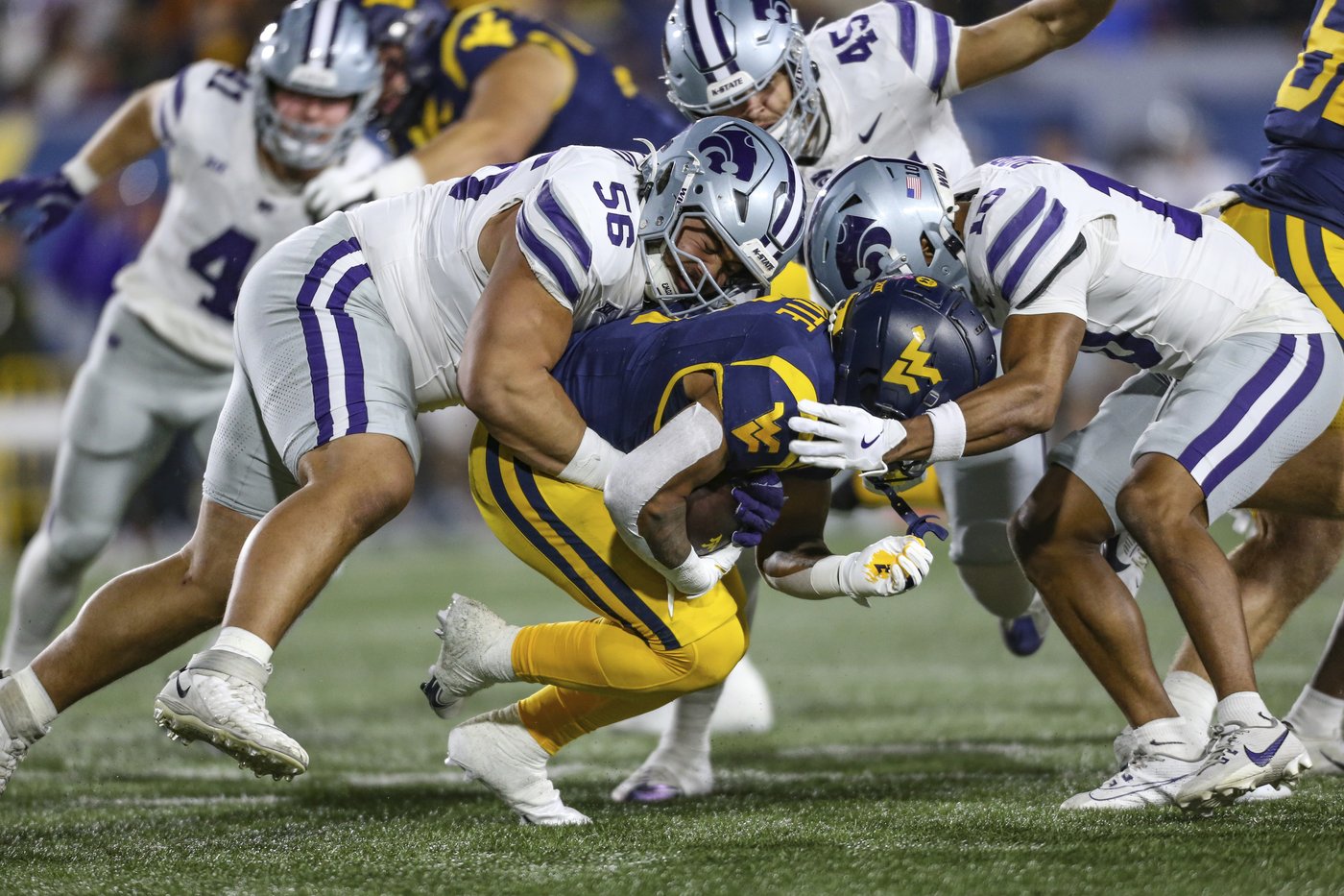 Avery Johnson throws for 3 TDs, Kansas State beats West Virginia 45-18 in road Big 12 test | iNFOnews.ca