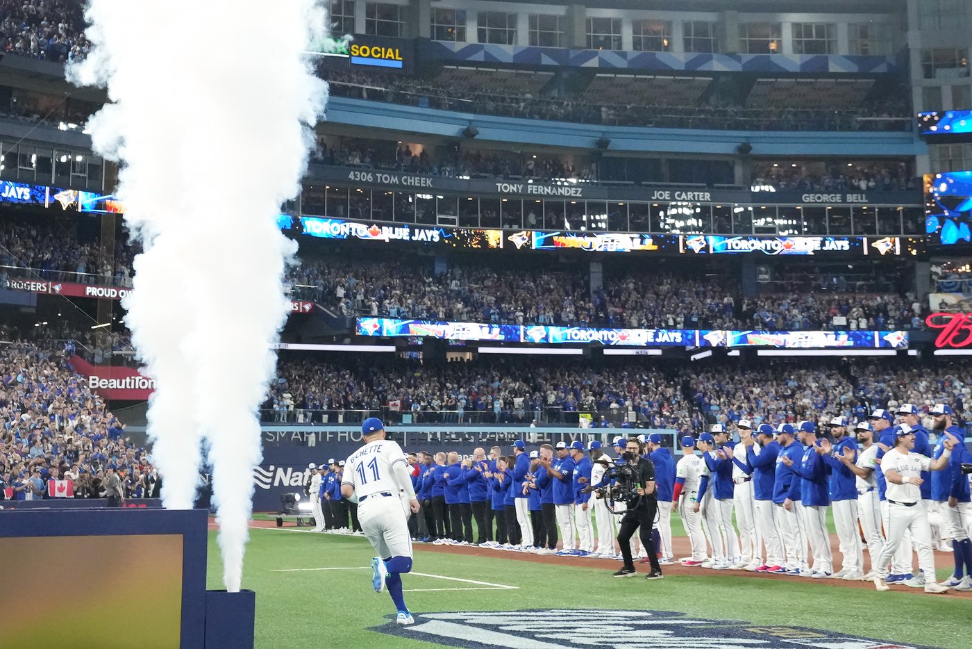 Blue Jays drop 6-5 decision to Dodgers after Freeman walkoff ends 18-inning marathon | iNFOnews.ca Blue Jays drop 6-5 decision to Dodgers after Freeman walkoff ends 18-inning marathon | iNFOnews.ca