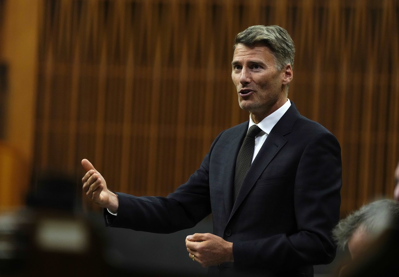 Details on housing development charges expected in budget: Robertson | iNFOnews.ca