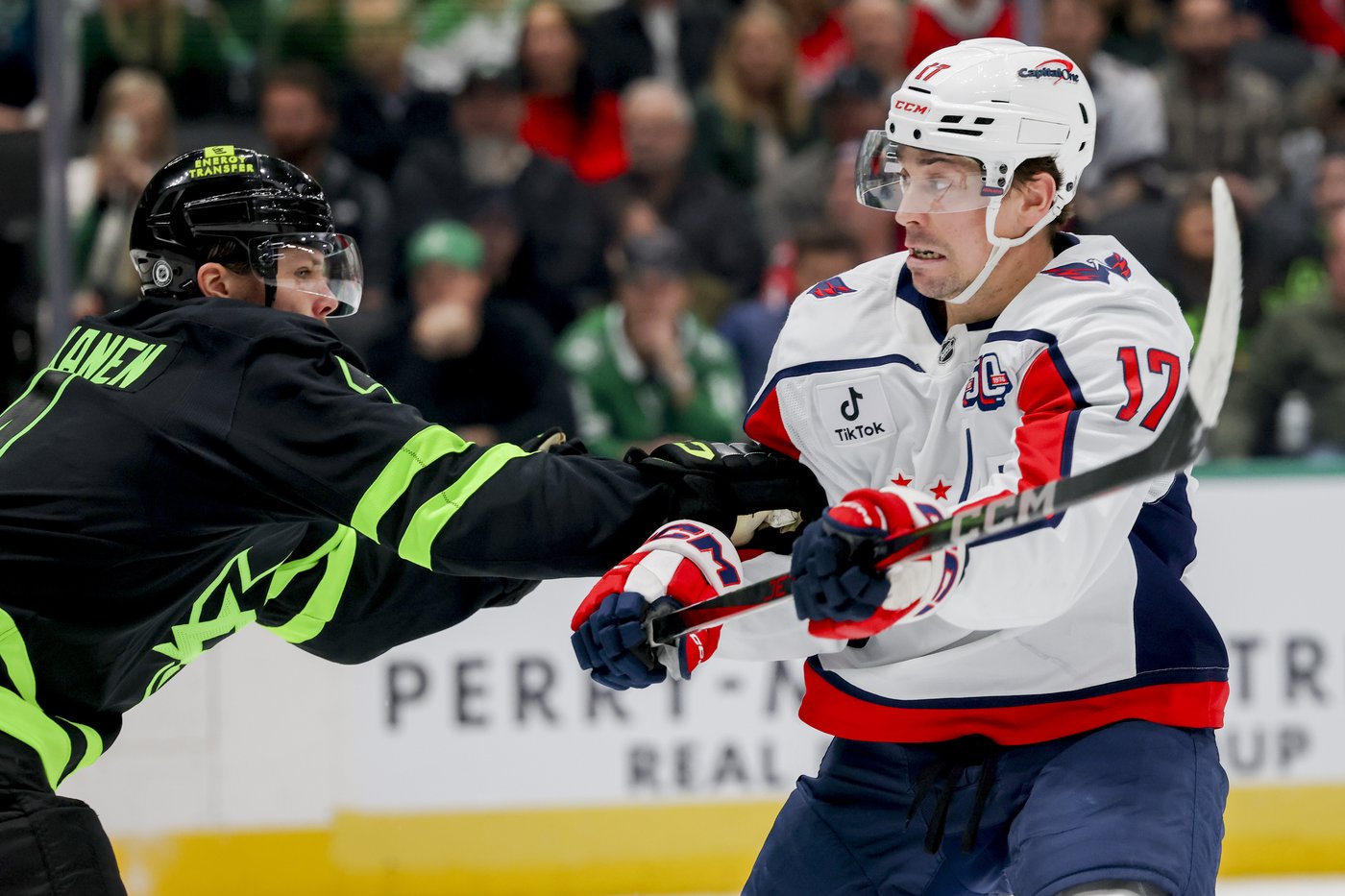Roope Hintz scores 2, Jake Oettinger has 25 saves as Stars beat surging Capitals 3-1 | iNFOnews.ca