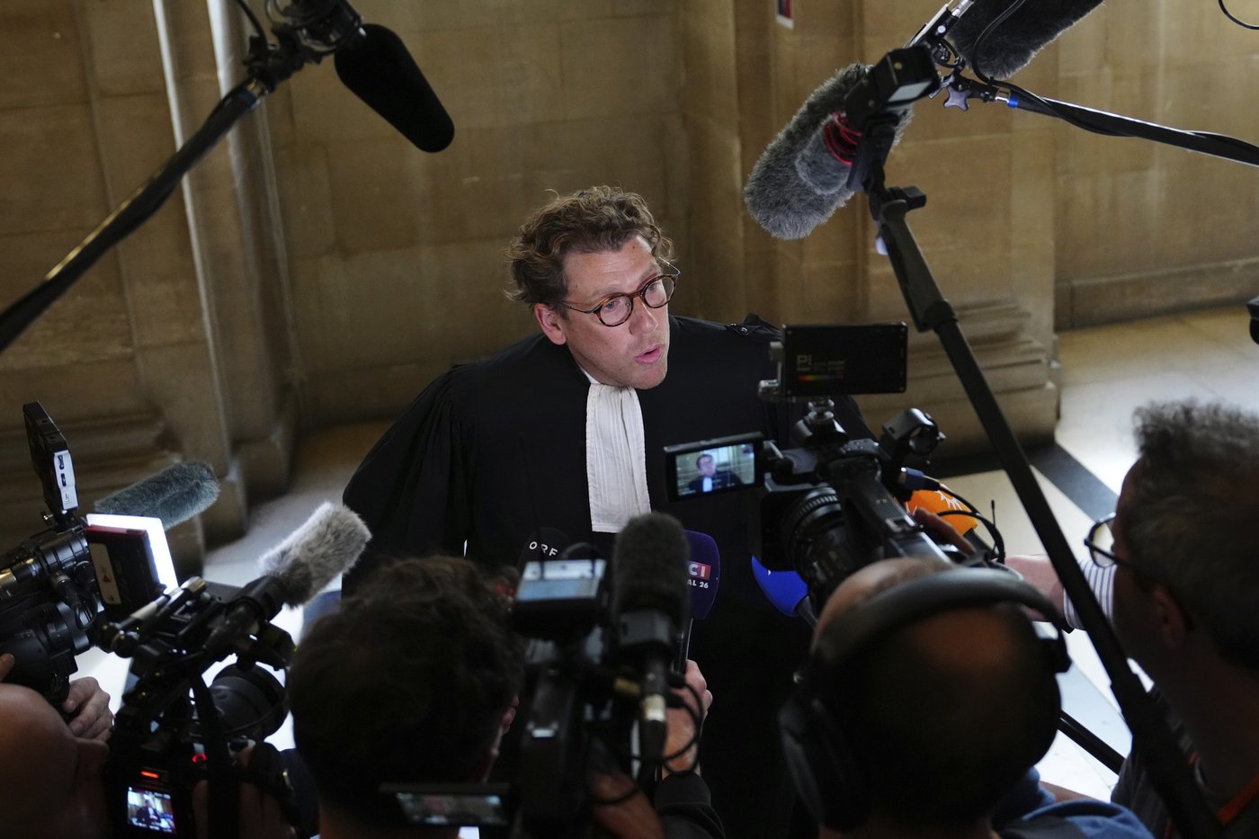 A trial begins in Paris over the jewel heist aimed at Kim Kardashian in 2016 | iNFOnews.ca A trial begins in Paris over the jewel heist aimed at Kim Kardashian in 2016 | iNFOnews.ca