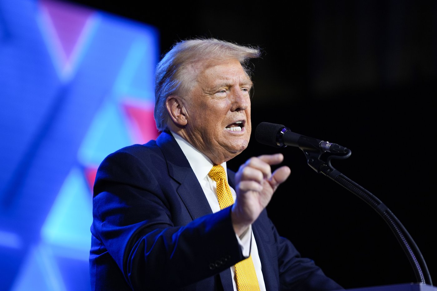 Trump will attend Al Smith charity dinner that Harris is skipping to campaign in battleground state | iNFOnews.ca