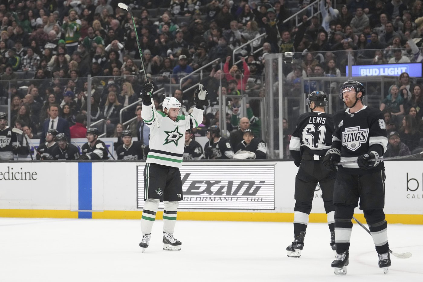 Fiala continues hot streak and Kings beat Stars 5-4 in shootout | iNFOnews.ca Fiala continues hot streak and Kings beat Stars 5-4 in shootout | iNFOnews.ca