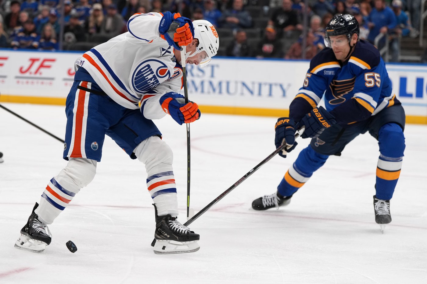 Oilers place veteran forward Nugent-Hopkins on injured reserve, activate Janmark | iNFOnews.ca