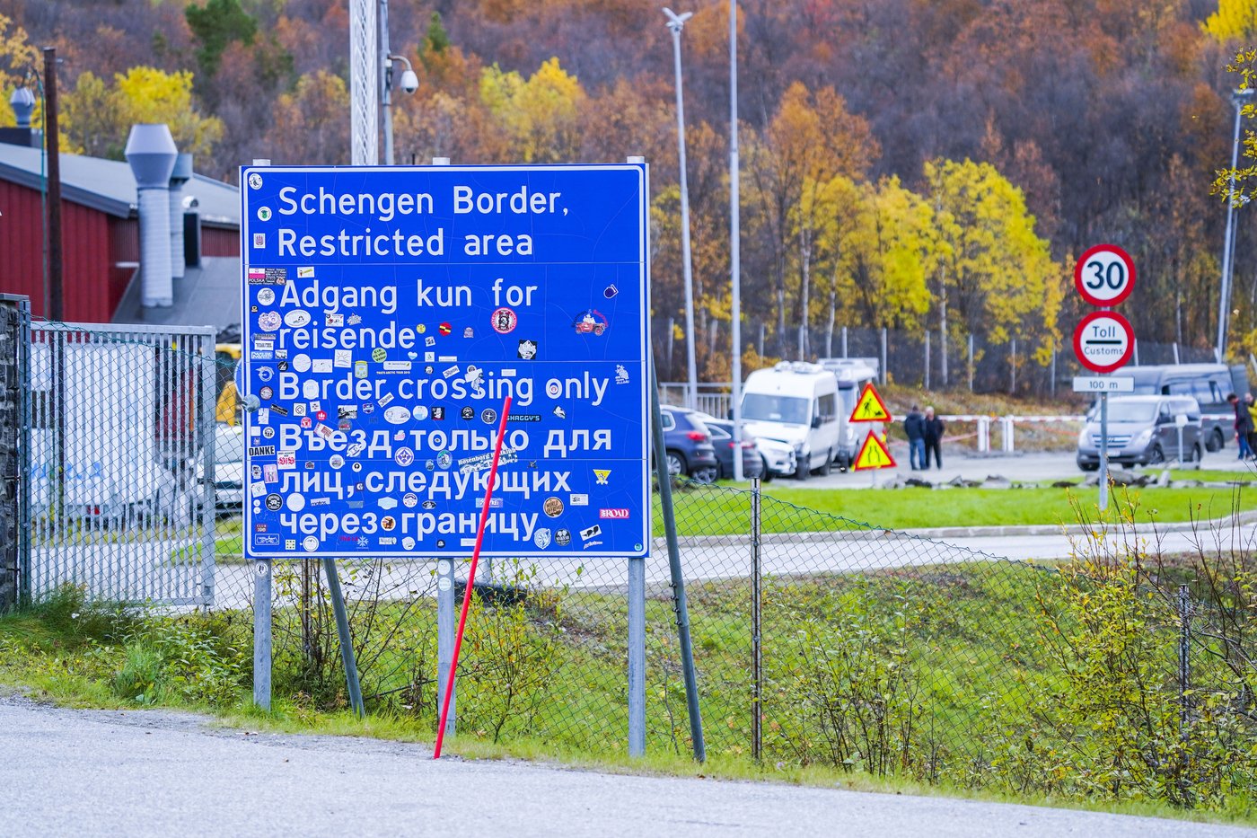 Norway is mulling building a fence on its border with Russia, following Finland's example | iNFOnews.ca Norway is mulling building a fence on its border with Russia, following Finland's example | iNFOnews.ca