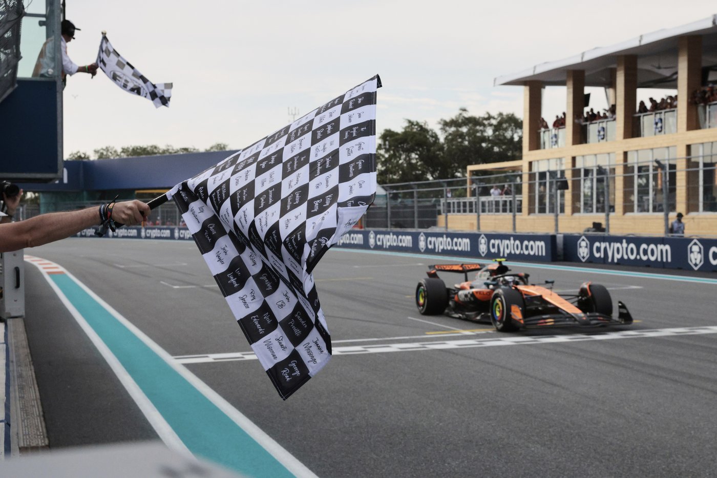 Oscar Piastri wins at Miami for 3rd straight F1 victory, 4th win of season for championship leader | iNFOnews.ca