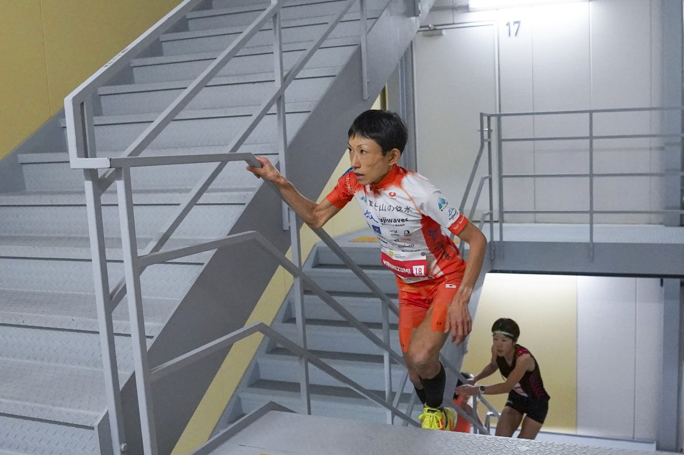 Want to burn calories? Climbing stairs might be the most effective exercise for you | iNFOnews.ca