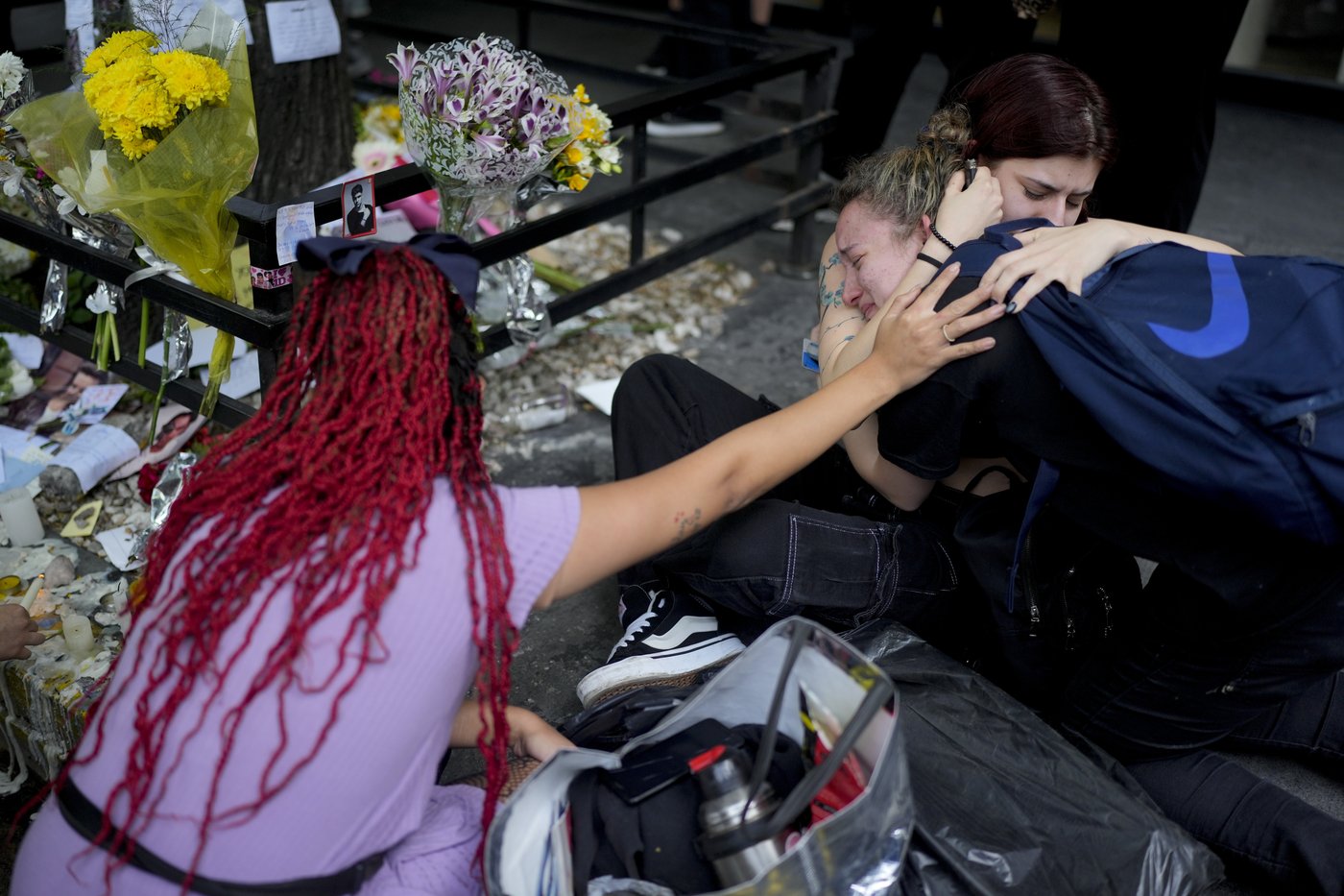 Argentine authorities probe what happened before Liam Payne's fatal fall from his hotel balcony | iNFOnews.ca Argentine authorities probe what happened before Liam Payne's fatal fall from his hotel balcony | iNFOnews.ca