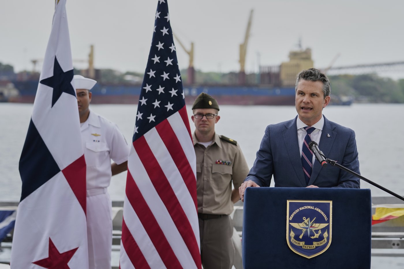 US defense secretary says China is a threat to Panama Canal, spurring a fiery response from Beijing | iNFOnews.ca