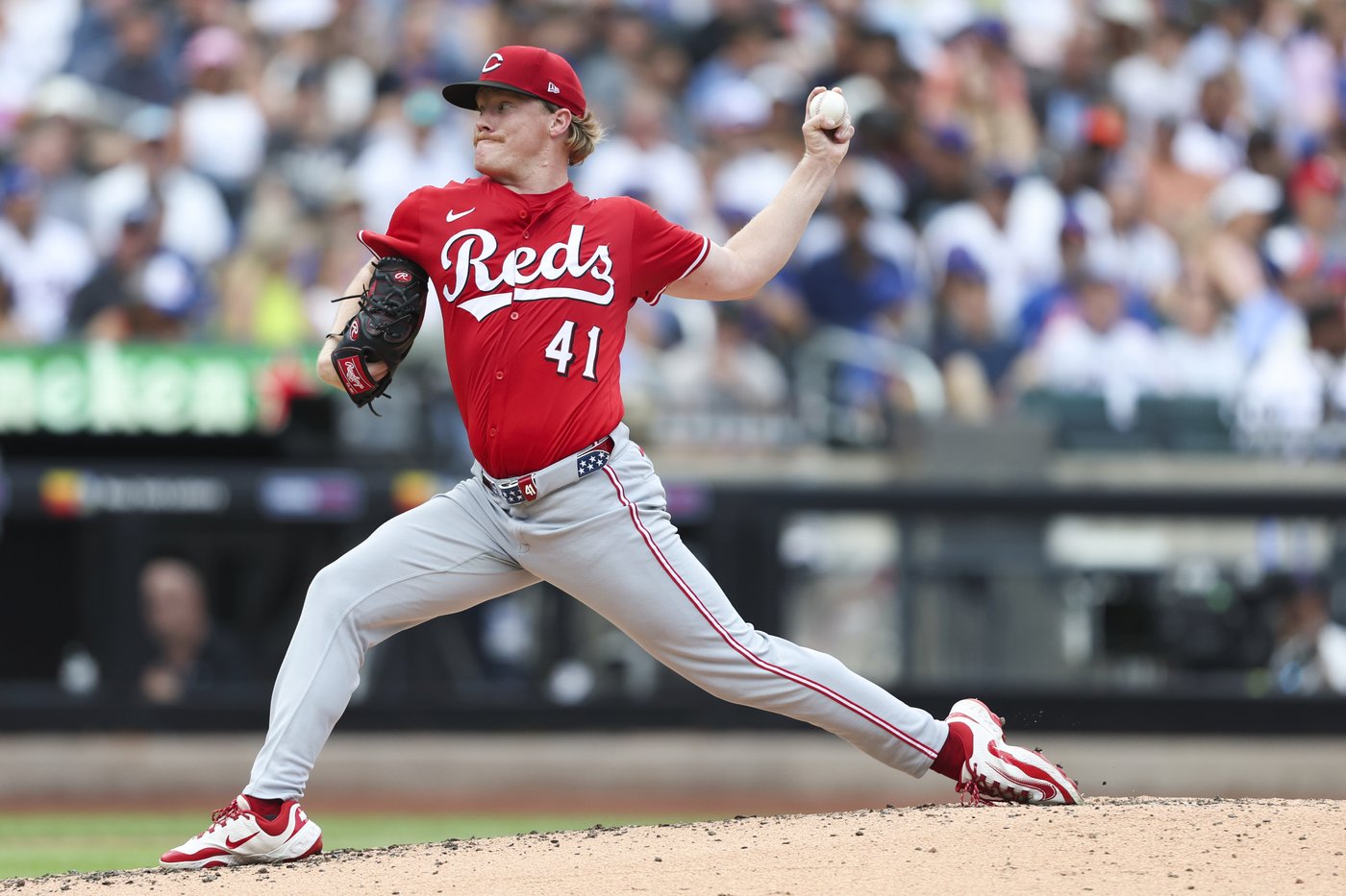 Soto scores tiebreaking run in 8th as Mets prevent sweep by Reds | iNFOnews.ca