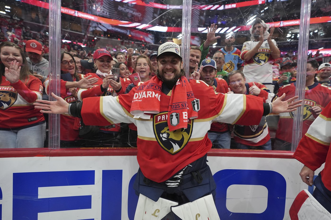 Sergei Bobrovsky's brilliance leads Florida Panthers to second straight Stanley Cup title | iNFOnews.ca