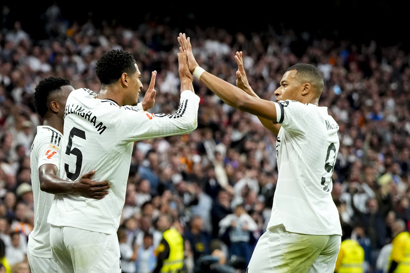Vinícius nets hat trick in win as three Real Madrid players go down injured; Militão tears ACL | iNFOnews.ca Vinícius nets hat trick in win as three Real Madrid players go down injured; Militão tears ACL | iNFOnews.ca