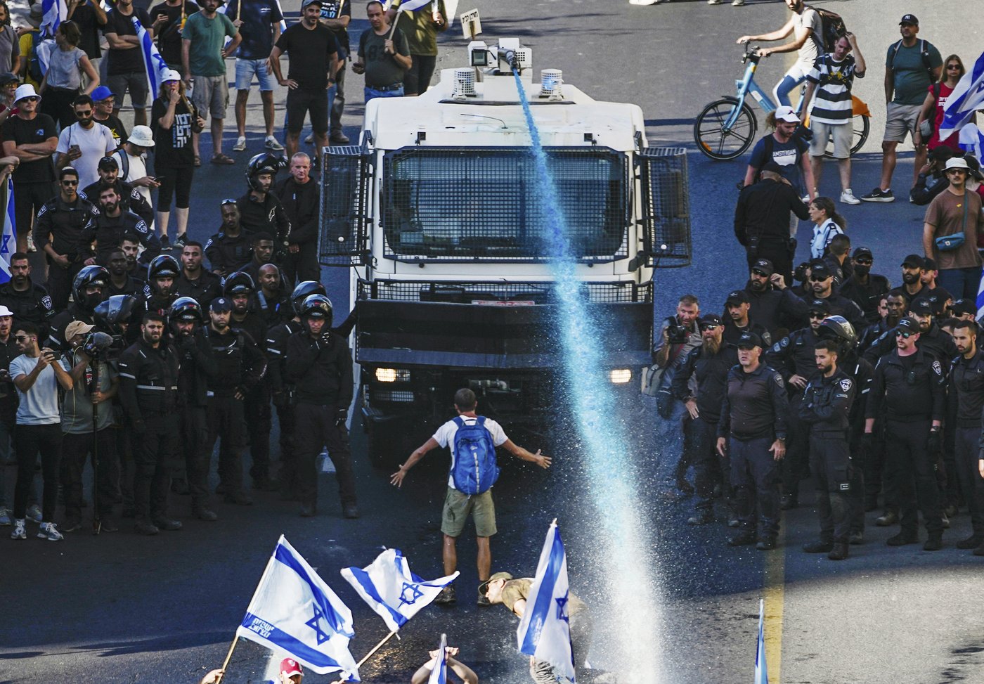 Netanyahu’s push to fire Israel's domestic security chief sparks an uproar | iNFOnews.ca Netanyahu’s push to fire Israel's domestic security chief sparks an uproar | iNFOnews.ca