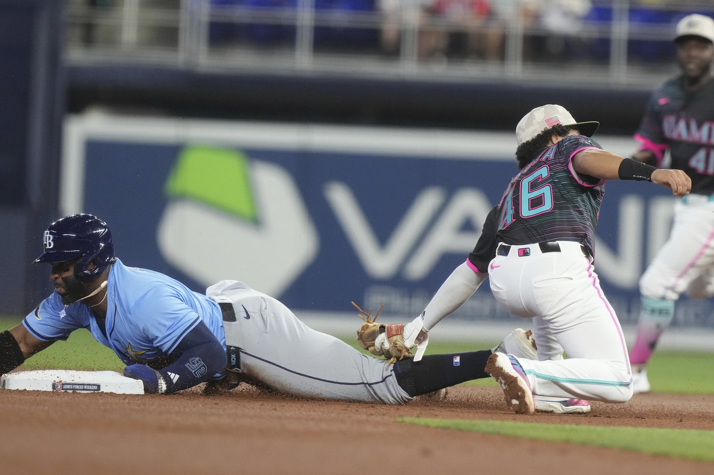 Rasmussen throws 6 shutout innings, Rays beat Marlins 4-0 | iNFOnews.ca Rasmussen throws 6 shutout innings, Rays beat Marlins 4-0 | iNFOnews.ca