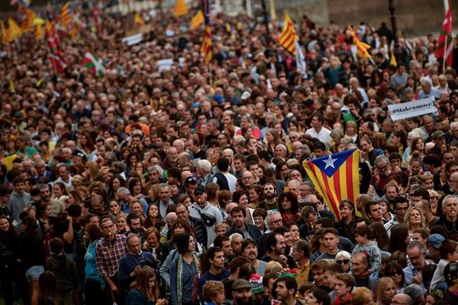 Barcelona mayor pleads for violence in Catalonia to stop | iNFOnews.ca