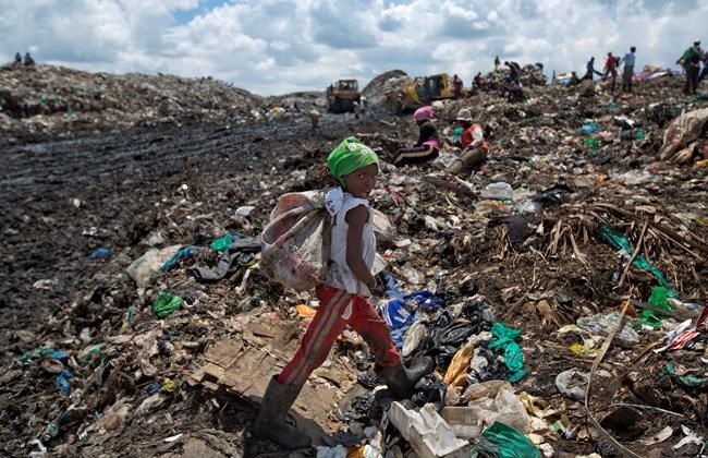 Kenya becomes latest African nation to ban plastic bags | iNFOnews.ca