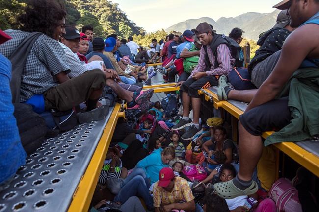 Caravan migrants arrive in Mexico City, bed down in stadium | iNFOnews.ca Caravan migrants arrive in Mexico City, bed down in stadium | iNFOnews.ca