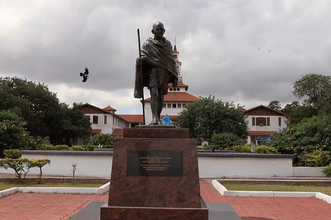 Ghana says it wants to remove Gandhi statue from campus | iNFOnews.ca