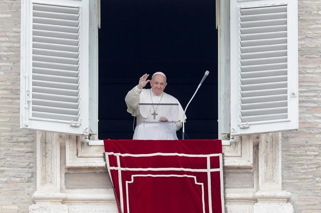 Coughing pope cancels participating in Lenten retreat | iNFOnews.ca