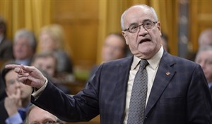Harper stands up for embattled Veterans Affairs Minister Fantino | iNFOnews.ca CP30951466