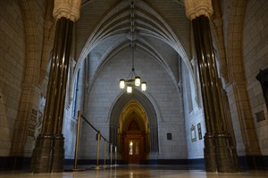House Speaker orders Hill security review; RCMP, CSIS re-evaluate threats | iNFOnews.ca CP30401735