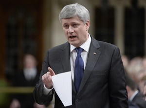 Harper calls Muslim face-covering veil 'anti-women,' unacceptable | iNFOnews.ca CP32232293