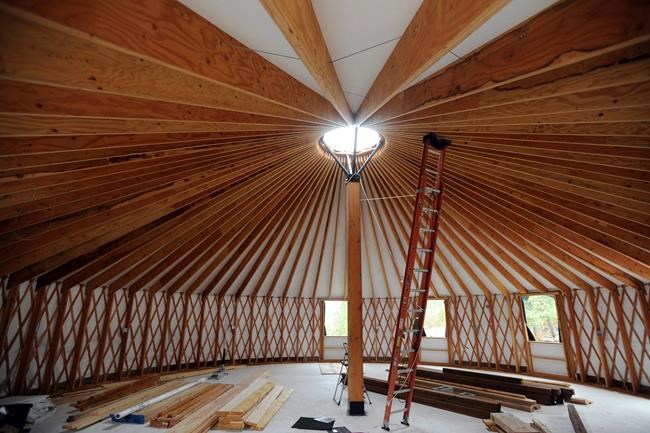 Hatcher Pass alpine area backers hustle ahead of snowfall | iNFOnews.ca