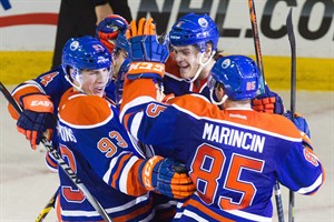 Edmonton Oilers upbeat after finally winning first game of NHL season | iNFOnews.ca CP30373881