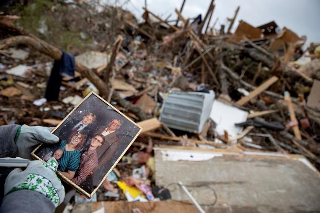 Aftermath: Alabama's tornado dead range in age from 6 to 89 | iNFOnews.ca Aftermath: Alabama's tornado dead range in age from 6 to 89 | iNFOnews.ca