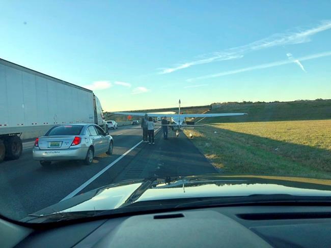 Plane makes emergency landing on Alabama highway | iNFOnews.ca Plane makes emergency landing on Alabama highway | iNFOnews.ca