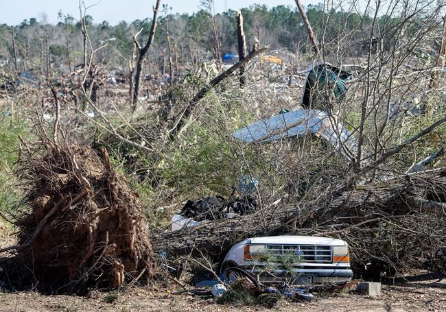 Gov sees Alabama tornado rubble as residents seek to recover | iNFOnews.ca Gov sees Alabama tornado rubble as residents seek to recover | iNFOnews.ca
